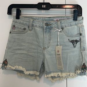 AG-ED denim Carmen tacked fray short